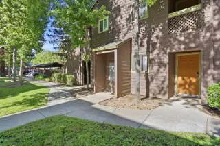 Photo #4: ML82050264 Listing