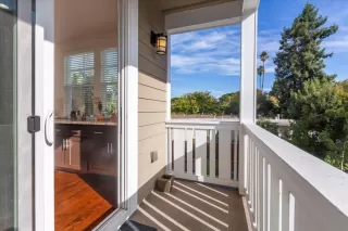 Photo #5: ML82050752 Listing