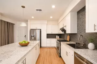 Photo #3: ML82050768 Listing