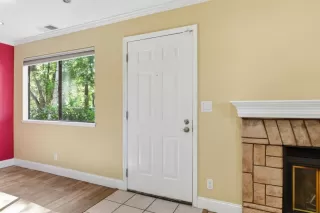 Photo #4: ML82050867 Listing
