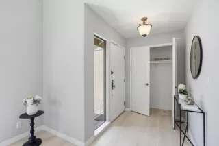 Photo #5: ML82051018 Listing