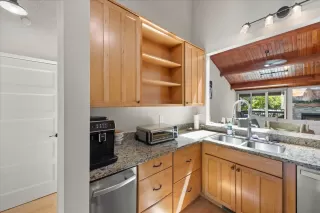 Photo #3: ML82051026 Listing