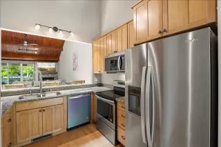 Photo #5: ML82051026 Listing