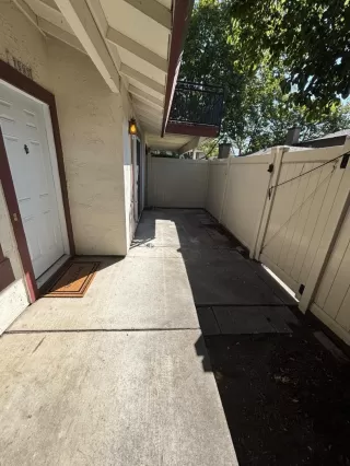 Photo #4: ML82051048 Listing
