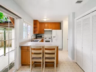 Photo #4: ML82051066 Listing