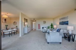 Photo #4: ML82051828 Listing
