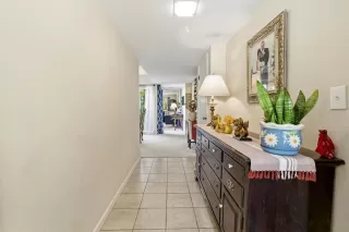 Photo #5: ML82051836 Listing 