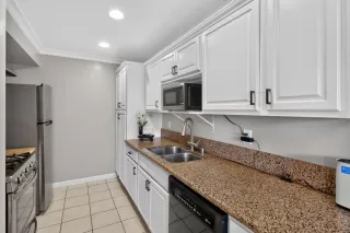 Photo #6: ML82051863 Listing 