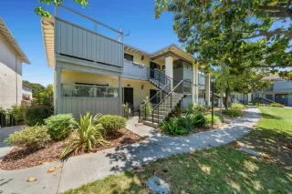 Photo #1: ML82052119 Listing 