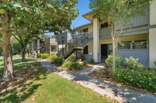 Photo #2: ML82052119 Listing 